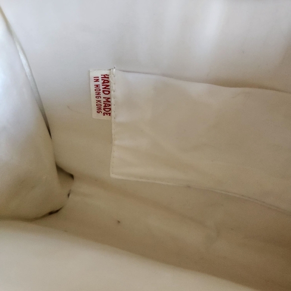 Chic Cream Beaded Clutch with Gold Chain - Picture 9 of 13